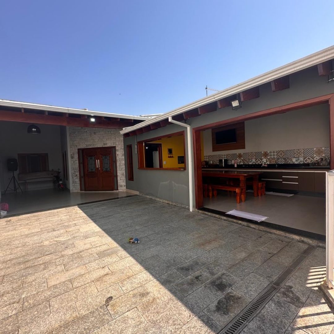 428e9f8d-7096-4636-91a4-7c0b42954eee