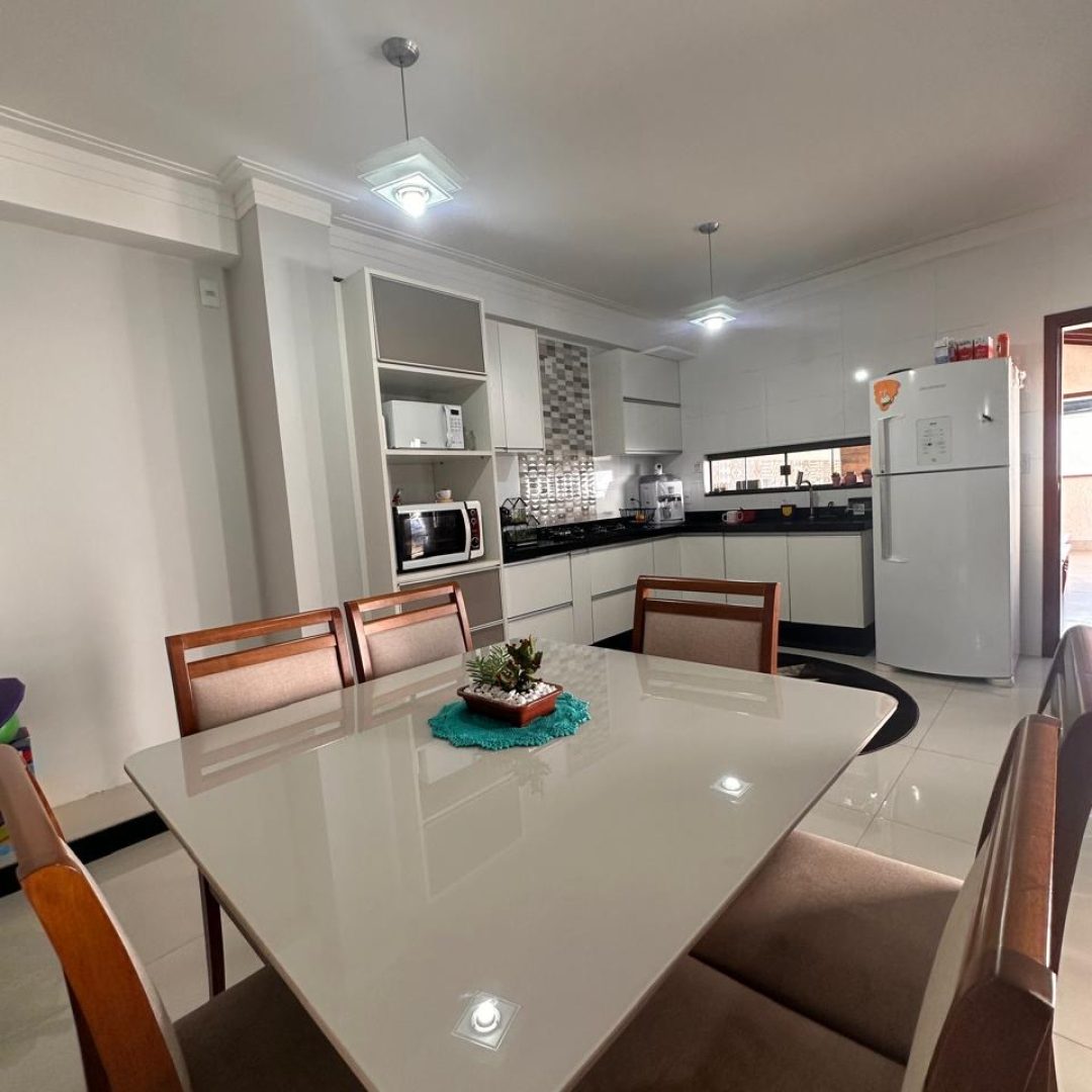 7ff22411-d4e9-4db7-b3d3-d83f8e8ab5a5