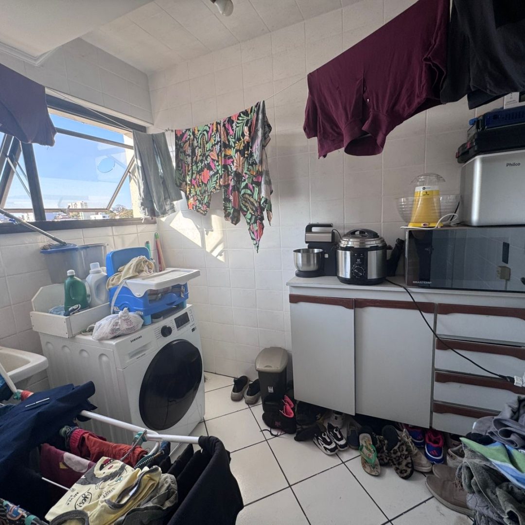 8854d6fc-9c19-4288-b319-13932e1552cb