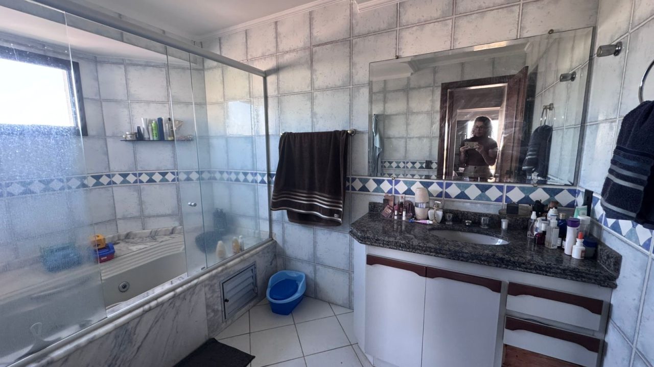 9173c0c0-039f-475a-aa97-5ce48b20f368