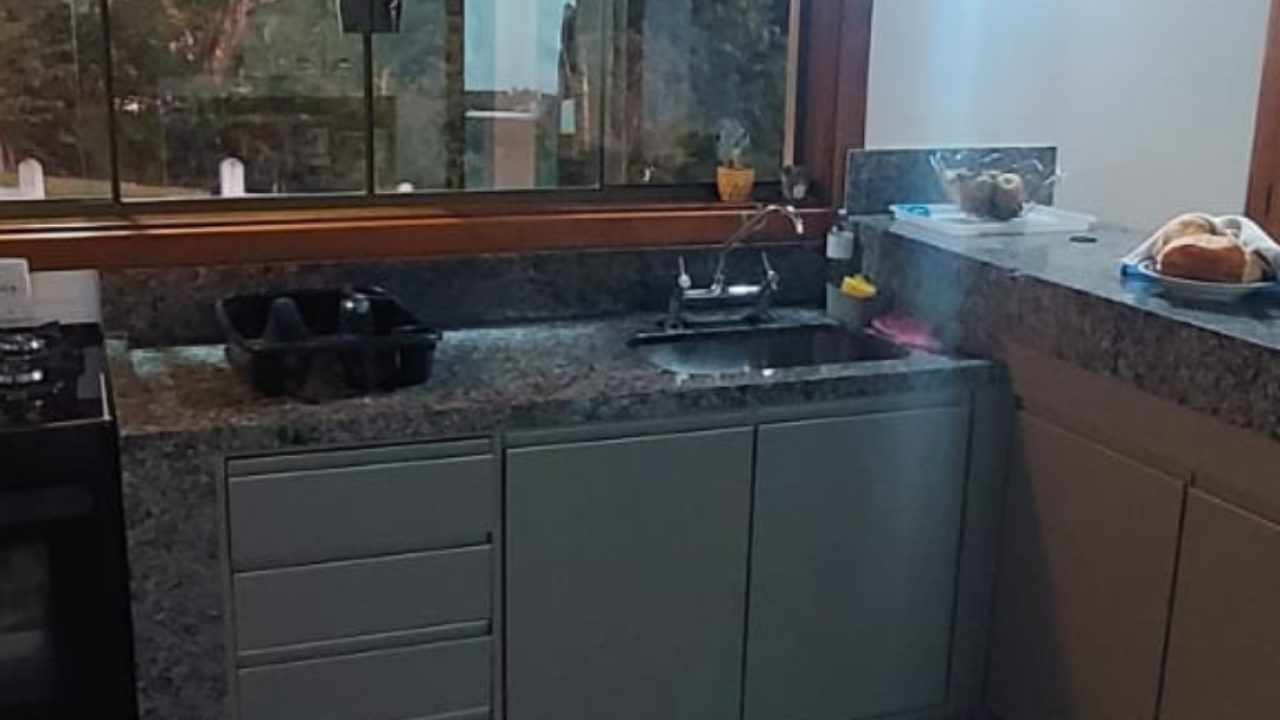 Beleza de verdade é quandoa casa conta a sua história.zip - 12