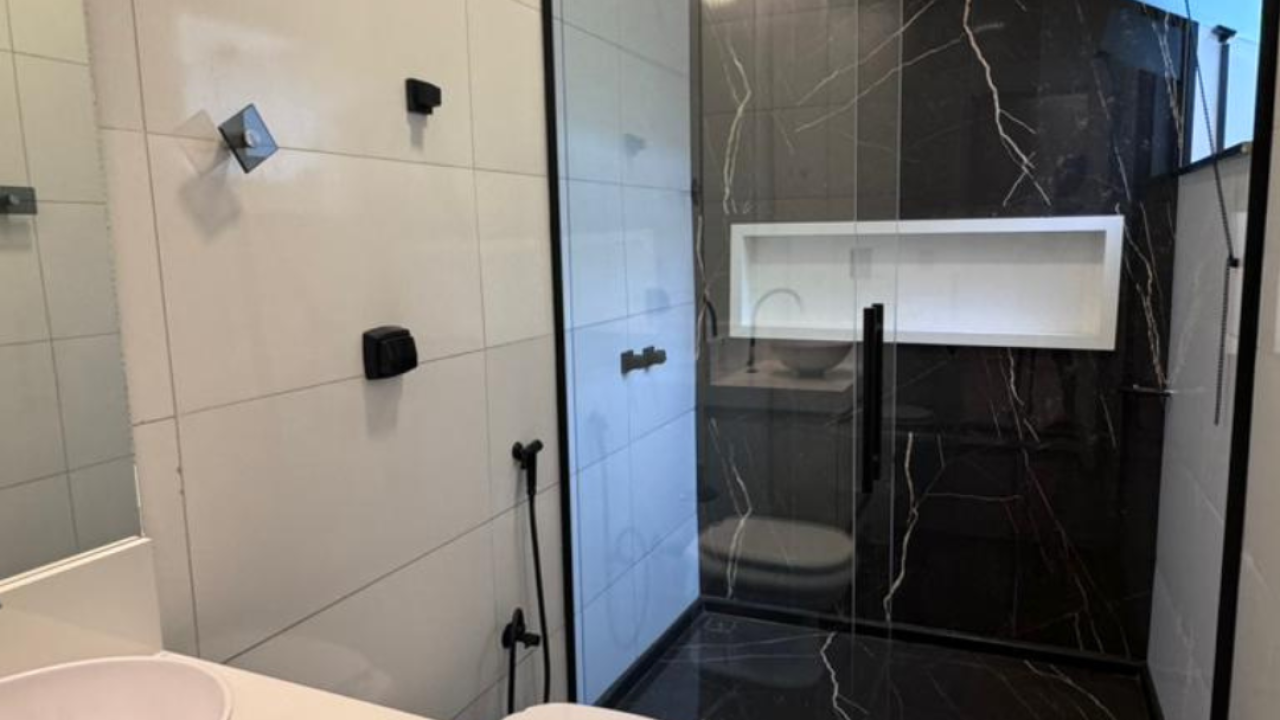 Beleza de verdade é quandoa casa conta a sua história.zip - 4