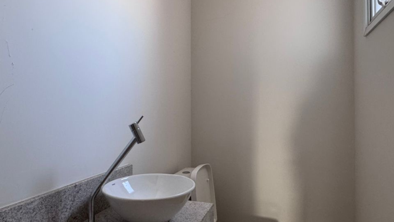 Beleza de verdade é quandoa casa conta a sua história.zip - 8