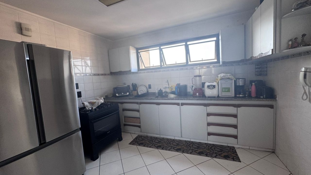 c2b150e1-45e0-4a26-b532-4e0e706a0d52