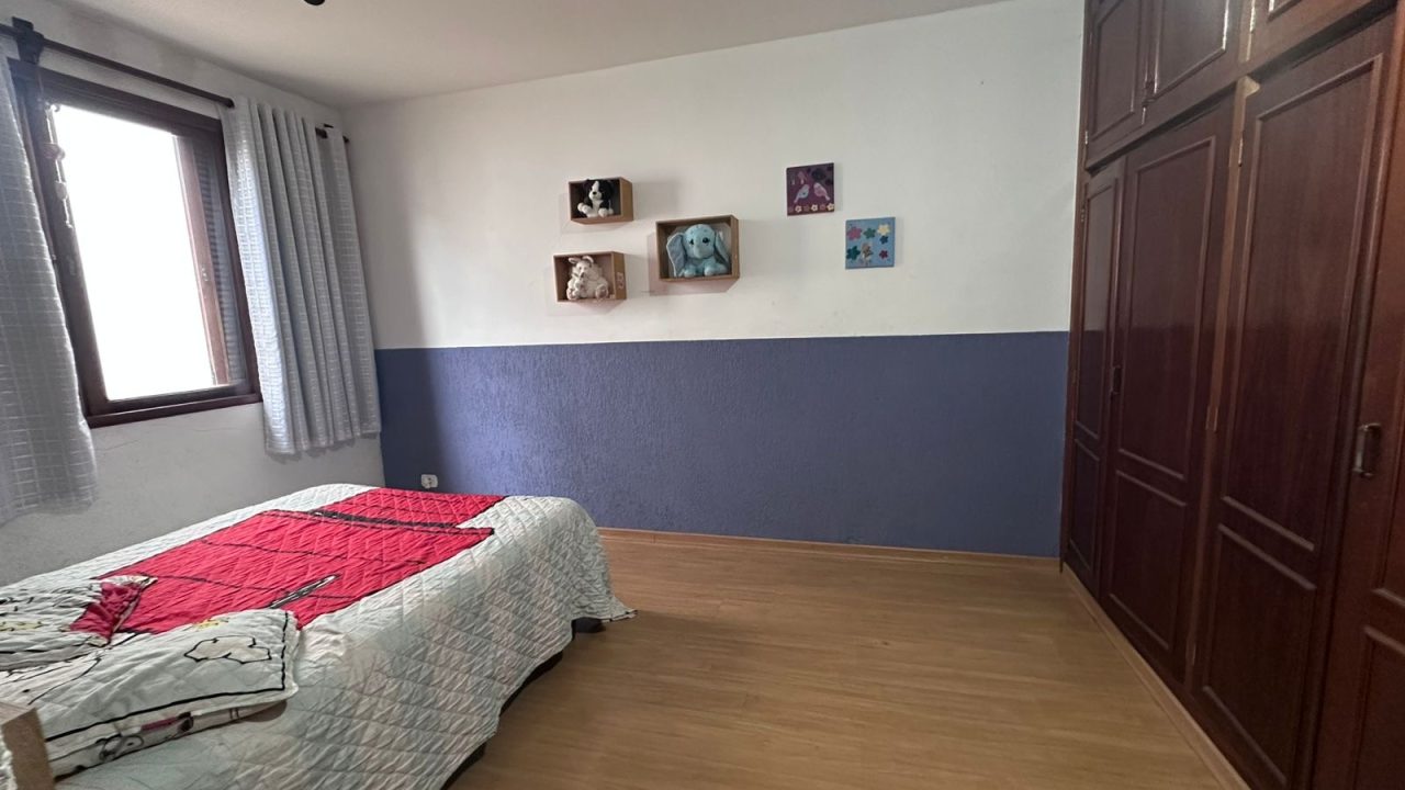 ceff4c87-d135-4f3b-9abf-21bd6628753a